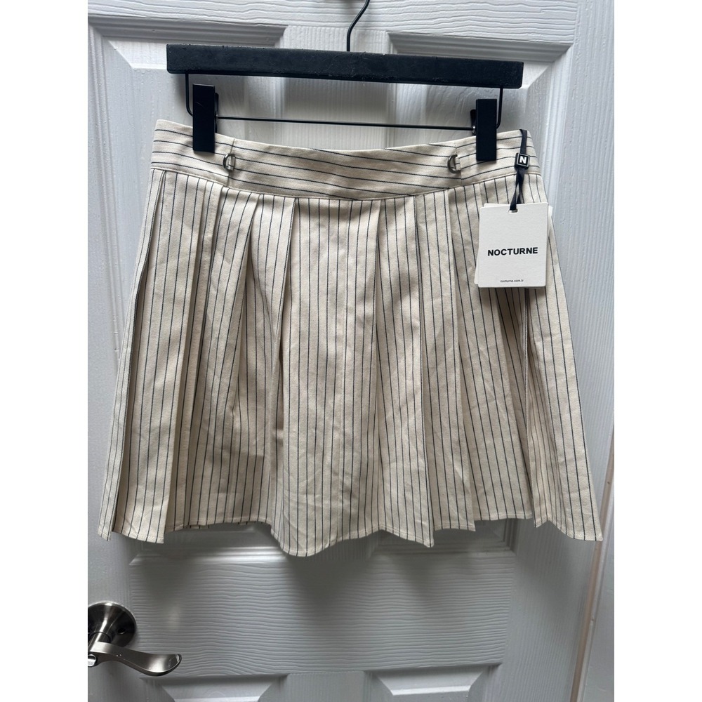 Nocturne Pinstripe Pleated Mini Skirt Cream Navy Blue D-Ring NWT L/XL N23YN4073